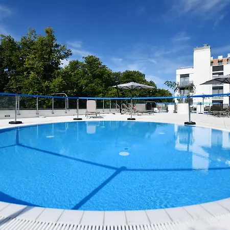 Navigator Port-nadmorskie Tarasy 아파트 코워브제크