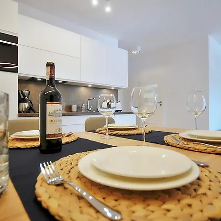 Navigator Port-nadmorskie Tarasy Apartment *