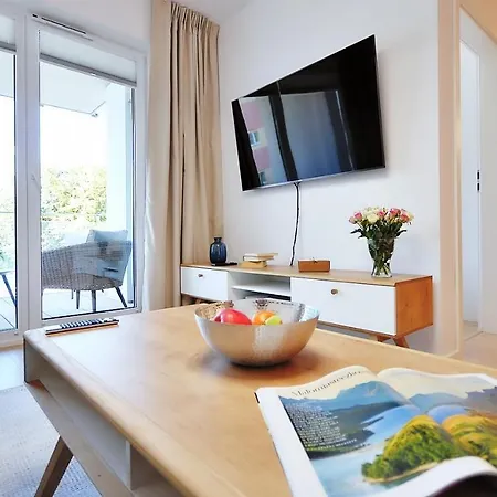 Navigator Port-nadmorskie Tarasy 아파트 코워브제크