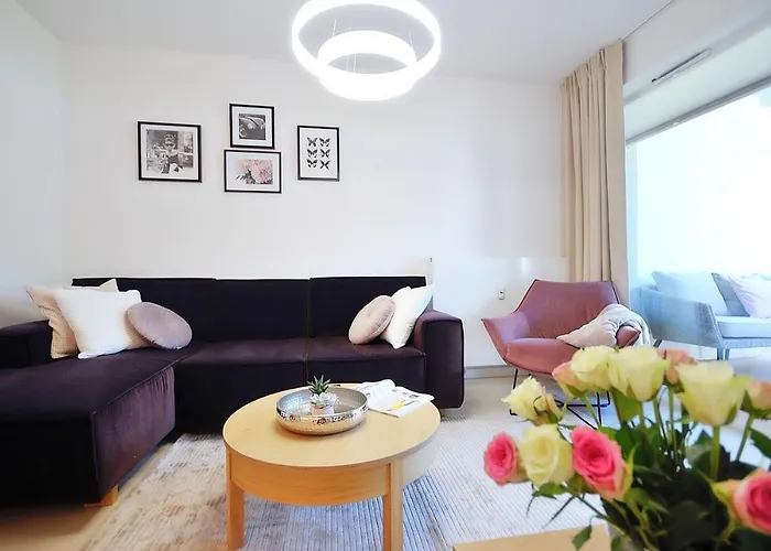 Navigator Port-nadmorskie Tarasy Kołobrzeg