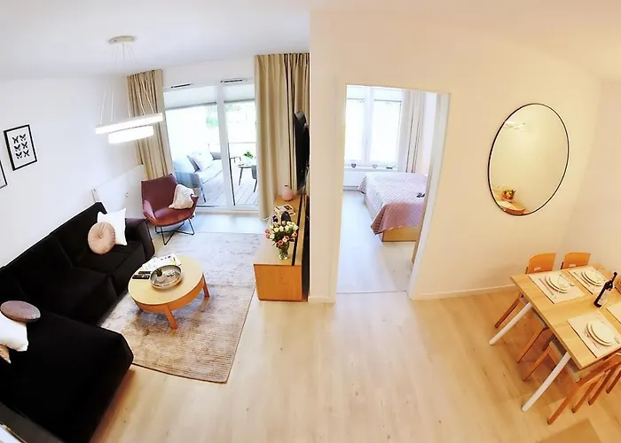 Navigator Port-nadmorskie Tarasy * Kołobrzeg