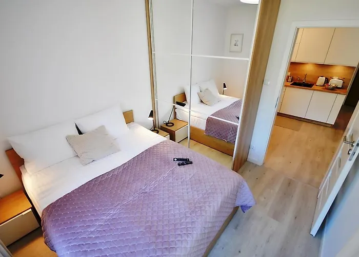 Lägenhet Navigator Port-nadmorskie Tarasy Kołobrzeg